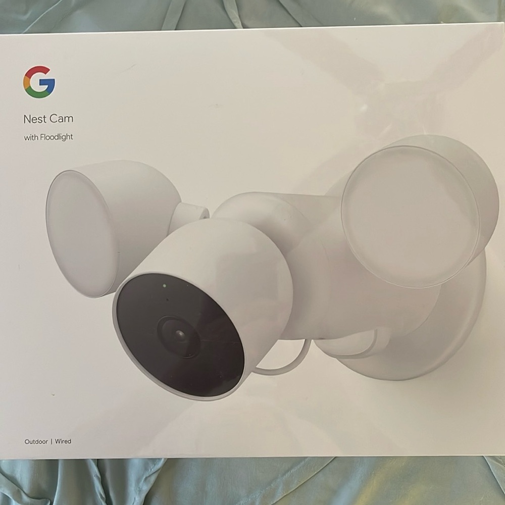 Google Nest Cal  with Floodlight